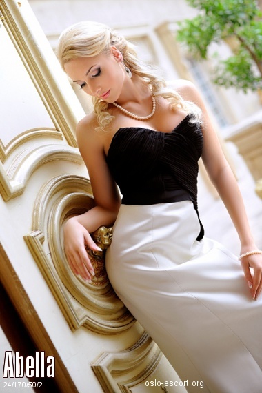 Abella, Russian escort in Oslo who offers massages